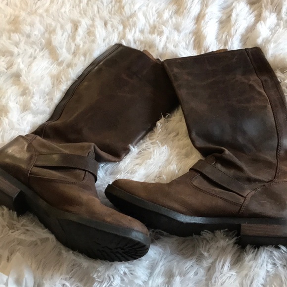 Xhilaration boots - Picture 7 of 7